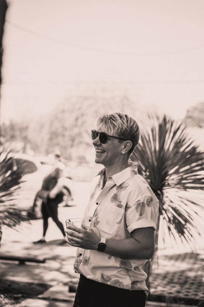 Black and white portrait of winemaker Rae Wilson at La Valentía